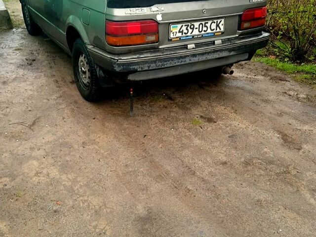 Сірий Мазда 323, об'ємом двигуна 1.5 л та пробігом 500 тис. км за 380 $, фото 7 на Automoto.ua