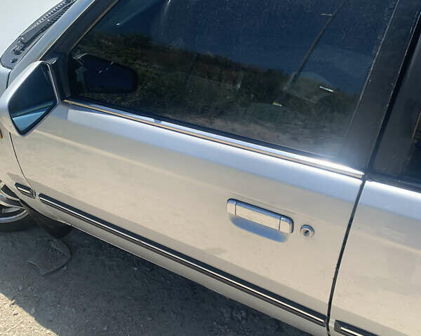 Серый Мазда 323, объемом двигателя 1.32 л и пробегом 460 тыс. км за 1500 $, фото 5 на Automoto.ua