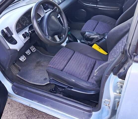 Серый Мазда 323, объемом двигателя 1.5 л и пробегом 410 тыс. км за 2200 $, фото 1 на Automoto.ua