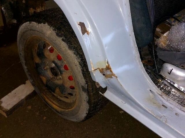 Серый Мазда 323, объемом двигателя 0 л и пробегом 35 тыс. км за 1600 $, фото 2 на Automoto.ua