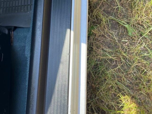 Серый Мазда 323, объемом двигателя 1.5 л и пробегом 137 тыс. км за 2800 $, фото 12 на Automoto.ua