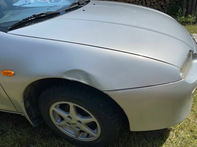 Серый Мазда 323, объемом двигателя 1.5 л и пробегом 137 тыс. км за 2800 $, фото 4 на Automoto.ua