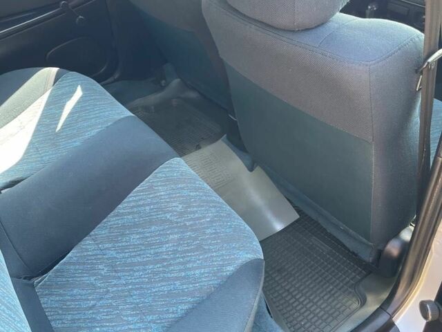 Серый Мазда 323, объемом двигателя 1.5 л и пробегом 137 тыс. км за 2800 $, фото 13 на Automoto.ua