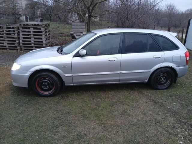 Серый Мазда 323, объемом двигателя 1.6 л и пробегом 360 тыс. км за 3000 $, фото 2 на Automoto.ua