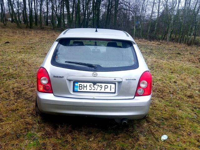 Сірий Мазда 323, об'ємом двигуна 1.6 л та пробігом 177 тис. км за 1300 $, фото 1 на Automoto.ua