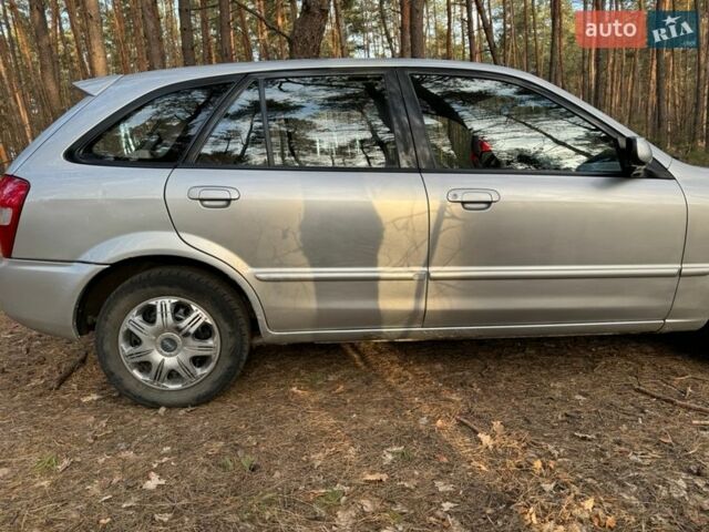 Сірий Мазда 323, об'ємом двигуна 1.6 л та пробігом 176 тис. км за 2500 $, фото 5 на Automoto.ua