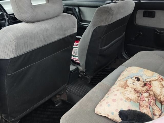 Серый Мазда 323, объемом двигателя 0 л и пробегом 417 тыс. км за 1700 $, фото 6 на Automoto.ua