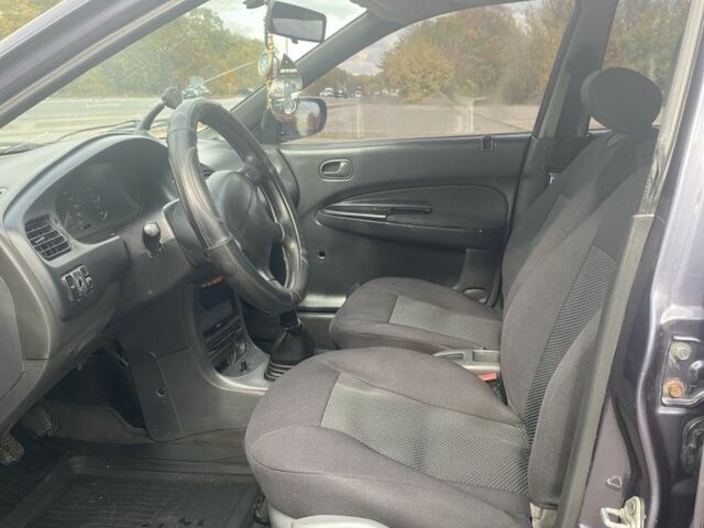 Серый Мазда 323, объемом двигателя 1.5 л и пробегом 370 тыс. км за 1699 $, фото 10 на Automoto.ua