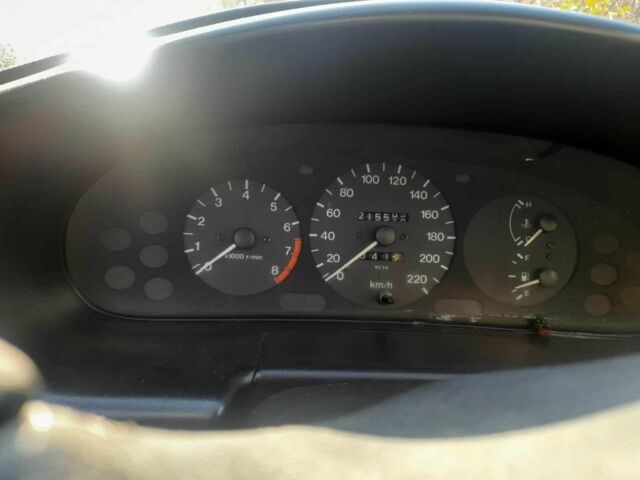 Серый Мазда 323, объемом двигателя 1.5 л и пробегом 2 тыс. км за 1000 $, фото 1 на Automoto.ua