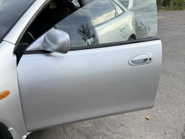 Серый Мазда 323, объемом двигателя 1.5 л и пробегом 335 тыс. км за 3300 $, фото 6 на Automoto.ua