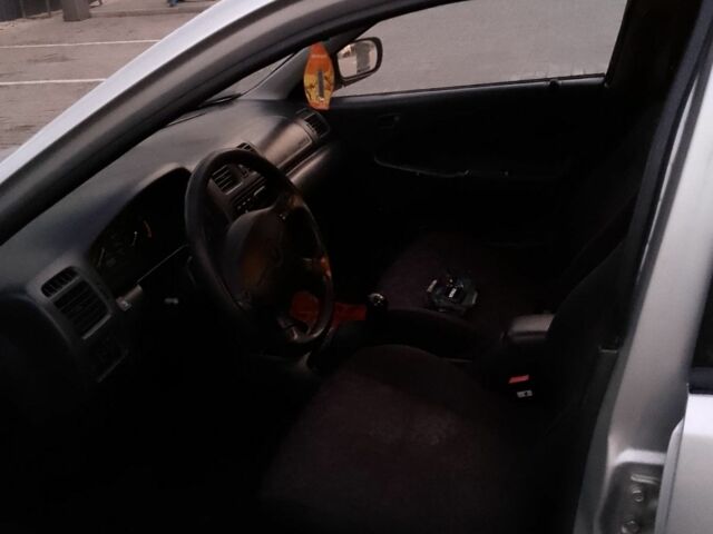 Сірий Мазда 323, об'ємом двигуна 0 л та пробігом 290 тис. км за 2100 $, фото 5 на Automoto.ua