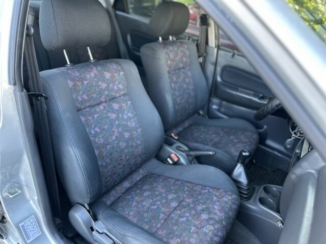 Серый Мазда 323, объемом двигателя 1.5 л и пробегом 307 тыс. км за 2650 $, фото 16 на Automoto.ua