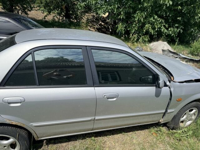 Сірий Мазда 323, об'ємом двигуна 1.6 л та пробігом 250 тис. км за 748 $, фото 4 на Automoto.ua