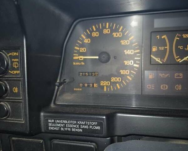 Серый Мазда 323, объемом двигателя 1.5 л и пробегом 215 тыс. км за 500 $, фото 5 на Automoto.ua