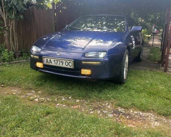 Синий Мазда 323, объемом двигателя 1.5 л и пробегом 350 тыс. км за 3300 $, фото 1 на Automoto.ua