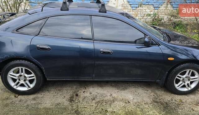 Синий Мазда 323, объемом двигателя 1.5 л и пробегом 237 тыс. км за 2200 $, фото 4 на Automoto.ua