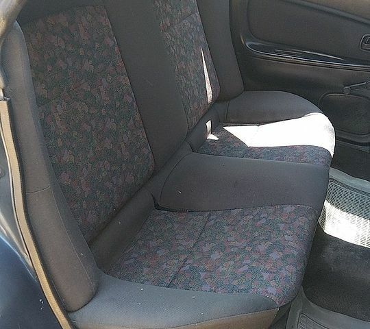 Синій Мазда 323, об'ємом двигуна 1.5 л та пробігом 370 тис. км за 1300 $, фото 10 на Automoto.ua