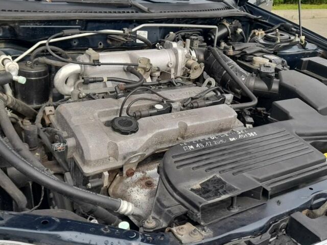 Синий Мазда 323, объемом двигателя 1.5 л и пробегом 272 тыс. км за 2700 $, фото 2 на Automoto.ua