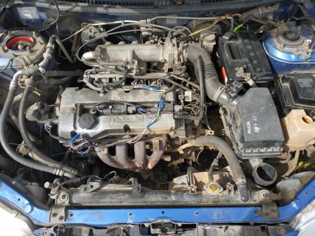 Синий Мазда 323, объемом двигателя 1.5 л и пробегом 3 тыс. км за 618 $, фото 10 на Automoto.ua