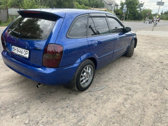Синій Мазда 323, об'ємом двигуна 1.6 л та пробігом 172 тис. км за 3600 $, фото 1 на Automoto.ua