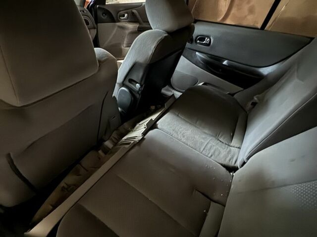 Синий Мазда 323, объемом двигателя 0 л и пробегом 200 тыс. км за 500 $, фото 3 на Automoto.ua