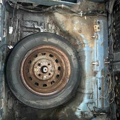 Синій Мазда 323, об'ємом двигуна 1.6 л та пробігом 320 тис. км за 400 $, фото 7 на Automoto.ua