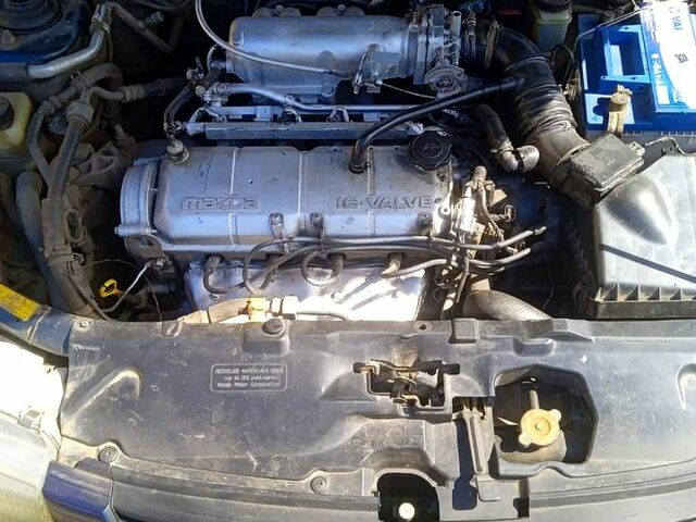 Синий Мазда 323, объемом двигателя 1.3 л и пробегом 429 тыс. км за 2100 $, фото 8 на Automoto.ua