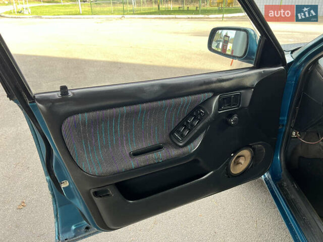 Синий Мазда 323, объемом двигателя 1.6 л и пробегом 250 тыс. км за 1900 $, фото 14 на Automoto.ua
