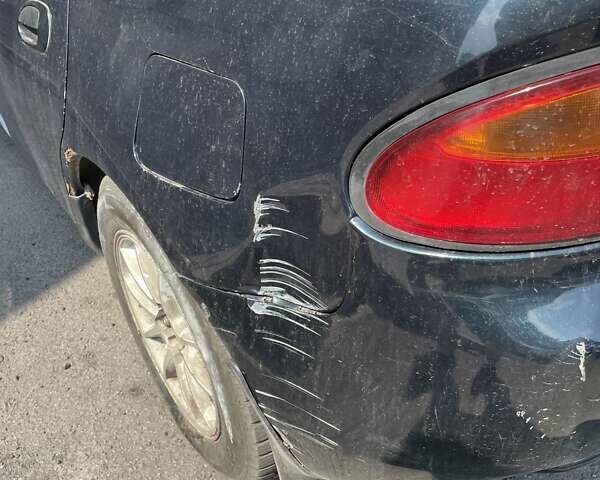 Синий Мазда 323, объемом двигателя 1.49 л и пробегом 415 тыс. км за 2000 $, фото 11 на Automoto.ua