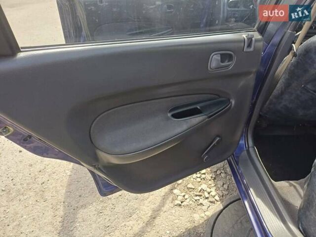 Синий Мазда 323, объемом двигателя 1.5 л и пробегом 295 тыс. км за 2300 $, фото 21 на Automoto.ua