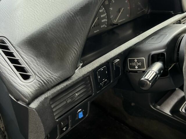 Синий Мазда 323, объемом двигателя 1.6 л и пробегом 250 тыс. км за 1900 $, фото 14 на Automoto.ua