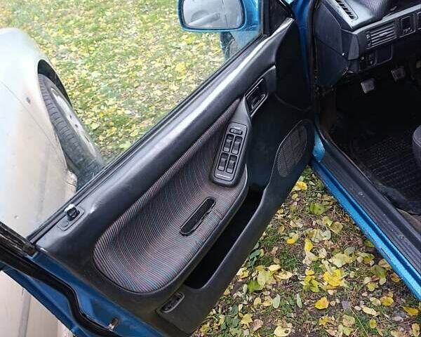 Синий Мазда 323, объемом двигателя 1.69 л и пробегом 250 тыс. км за 750 $, фото 6 на Automoto.ua