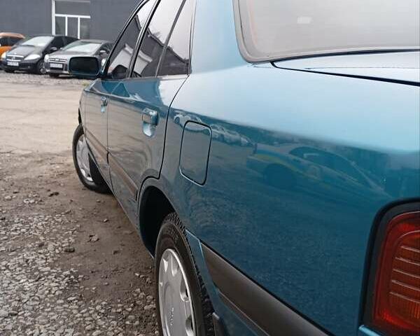 Синий Мазда 323, объемом двигателя 1.6 л и пробегом 159 тыс. км за 3000 $, фото 9 на Automoto.ua