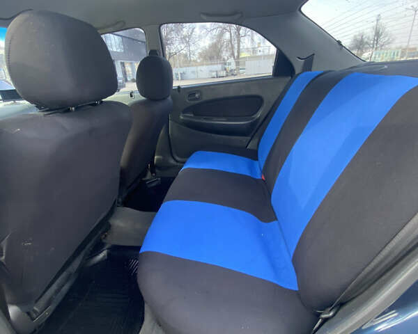 Синий Мазда 323, объемом двигателя 1.5 л и пробегом 330 тыс. км за 3000 $, фото 10 на Automoto.ua