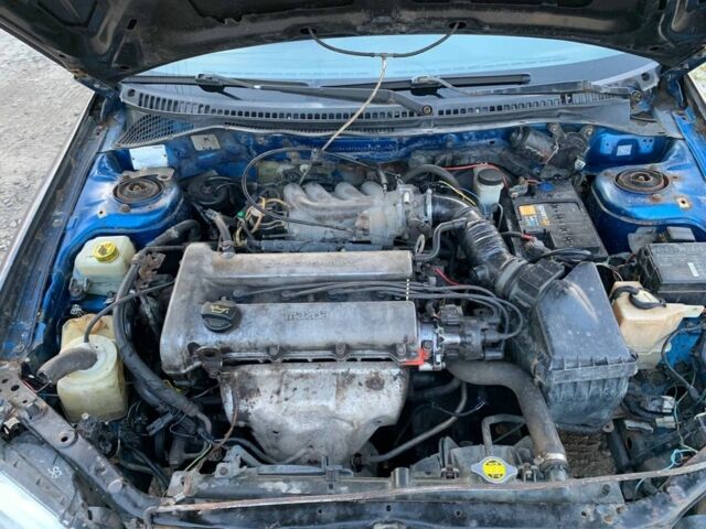 Синий Мазда 323, объемом двигателя 1.8 л и пробегом 275 тыс. км за 784 $, фото 7 на Automoto.ua