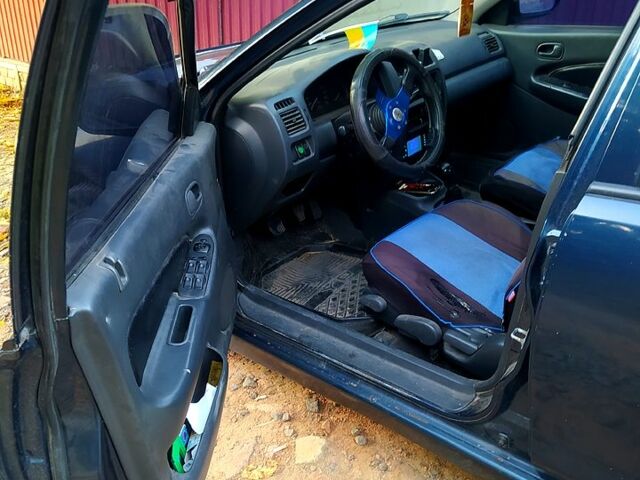 Синій Мазда 323, об'ємом двигуна 1.5 л та пробігом 0 тис. км за 1500 $, фото 3 на Automoto.ua