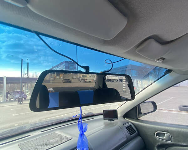 Синий Мазда 323, объемом двигателя 1.5 л и пробегом 330 тыс. км за 3000 $, фото 6 на Automoto.ua