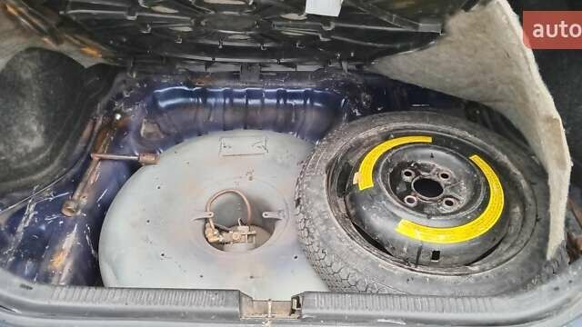 Синій Мазда 323, об'ємом двигуна 1.5 л та пробігом 70 тис. км за 1950 $, фото 12 на Automoto.ua