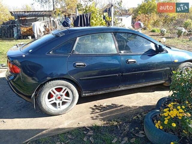 Зелений Мазда 323, об'ємом двигуна 1.49 л та пробігом 280 тис. км за 2500 $, фото 4 на Automoto.ua