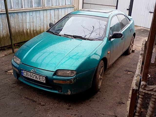 Зеленый Мазда 323, объемом двигателя 1.5 л и пробегом 0 тыс. км за 2000 $, фото 2 на Automoto.ua