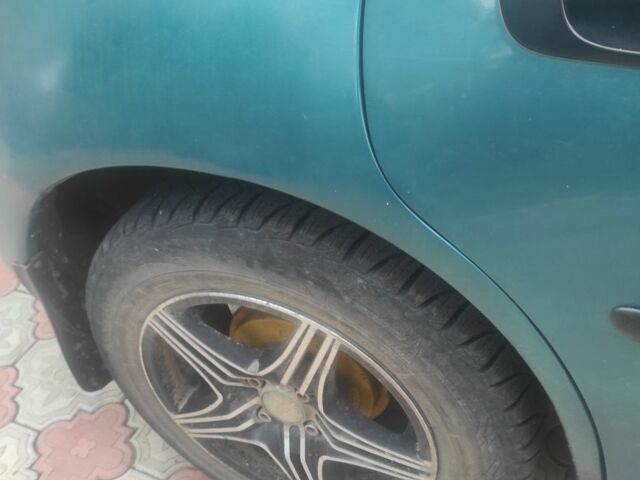 Зеленый Мазда 323, объемом двигателя 0 л и пробегом 323 тыс. км за 2200 $, фото 4 на Automoto.ua