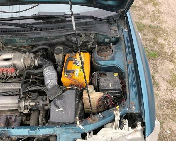 Зеленый Мазда 323, объемом двигателя 1.5 л и пробегом 290 тыс. км за 1500 $, фото 9 на Automoto.ua