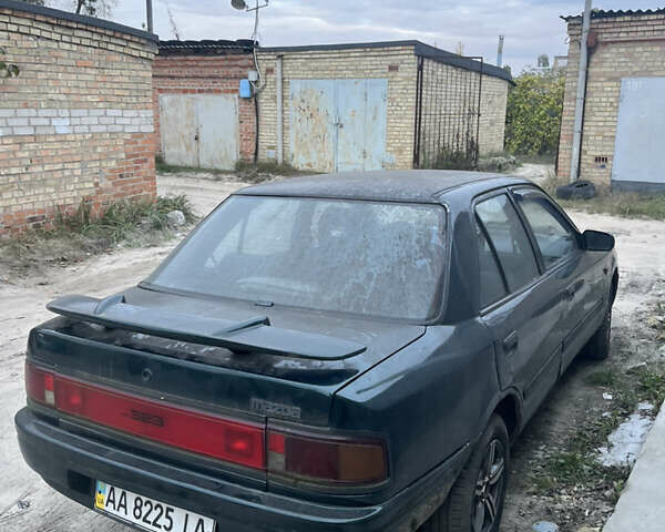 Зеленый Мазда 323, объемом двигателя 1.6 л и пробегом 368 тыс. км за 1200 $, фото 3 на Automoto.ua