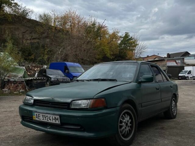 Зеленый Мазда 323, объемом двигателя 1.6 л и пробегом 522 тыс. км за 750 $, фото 6 на Automoto.ua