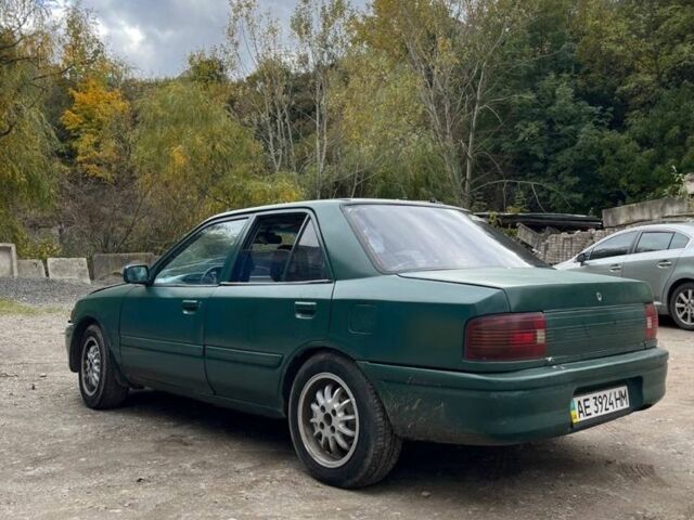 Зеленый Мазда 323, объемом двигателя 1.6 л и пробегом 522 тыс. км за 750 $, фото 3 на Automoto.ua