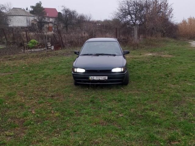 Зелений Мазда 323, об'ємом двигуна 1.6 л та пробігом 333 тис. км за 950 $, фото 2 на Automoto.ua