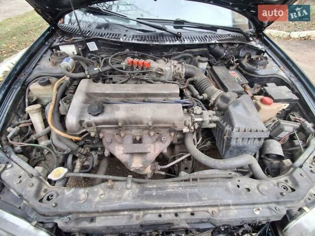 Зеленый Мазда 323, объемом двигателя 1.8 л и пробегом 460 тыс. км за 2900 $, фото 3 на Automoto.ua