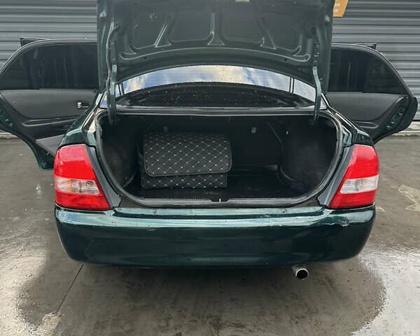 Зеленый Мазда 323, объемом двигателя 1.6 л и пробегом 230 тыс. км за 3000 $, фото 5 на Automoto.ua