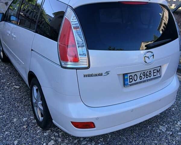 Білий Мазда 5, об'ємом двигуна 2 л та пробігом 279 тис. км за 5800 $, фото 6 на Automoto.ua