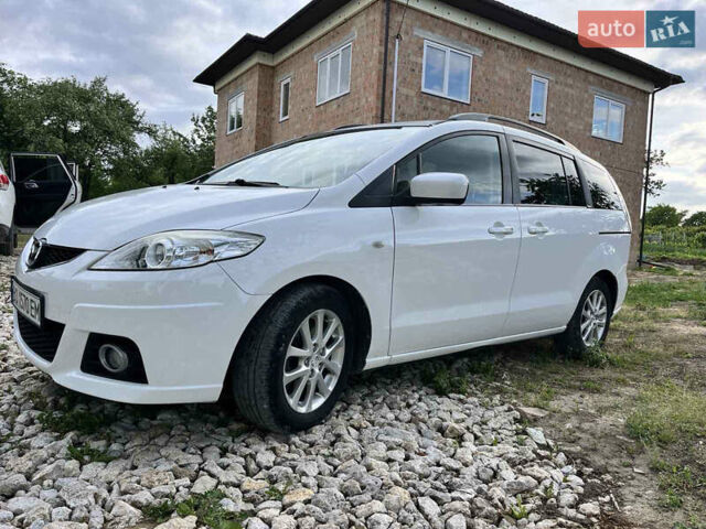Білий Мазда 5, об'ємом двигуна 2 л та пробігом 175 тис. км за 7000 $, фото 3 на Automoto.ua